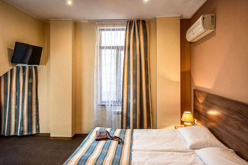 Lviv Central Jam Hotel Extérieur photo